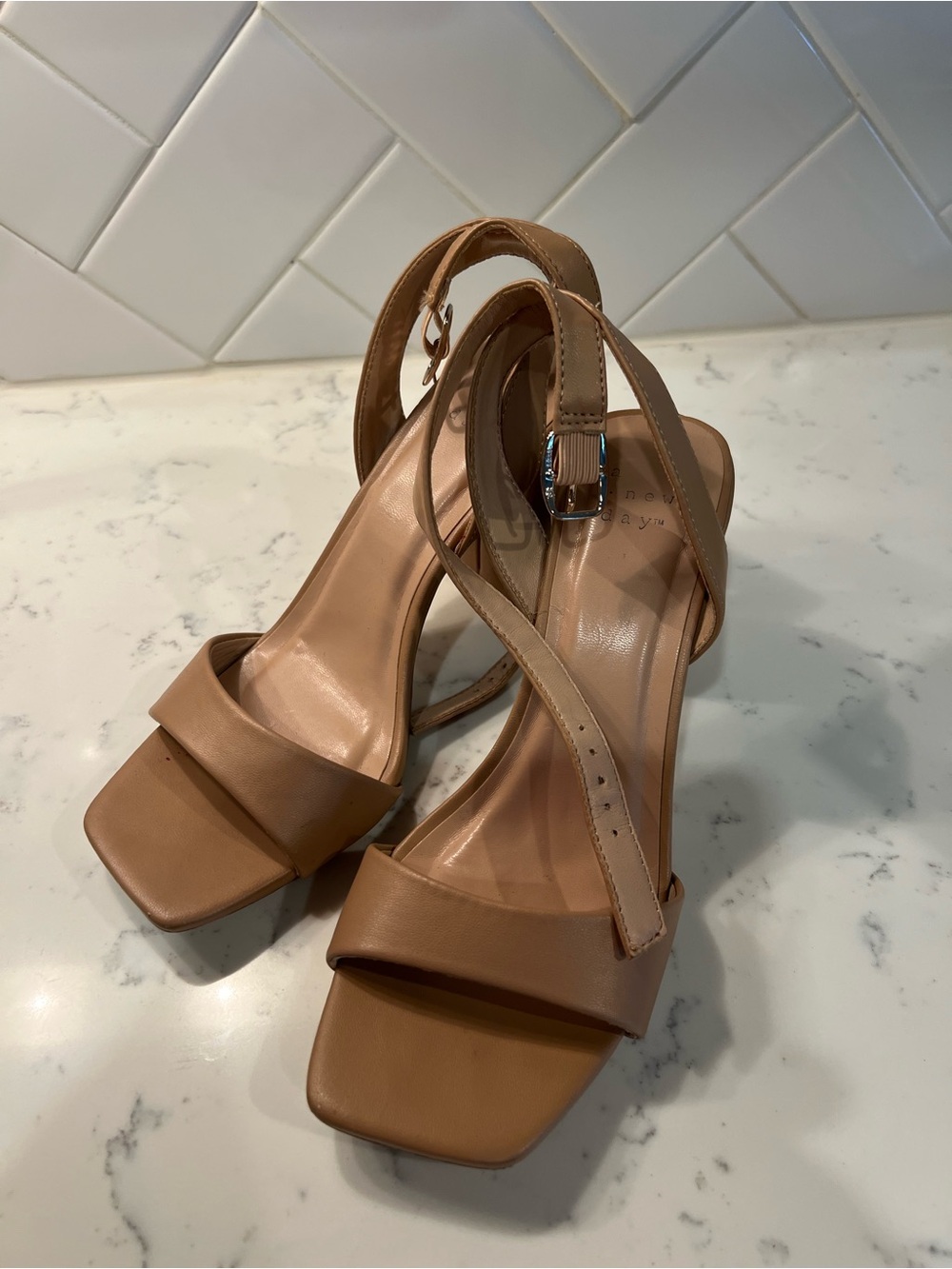 Women’s Tan Strappy Square-Toe Heel Sandals- Size 8